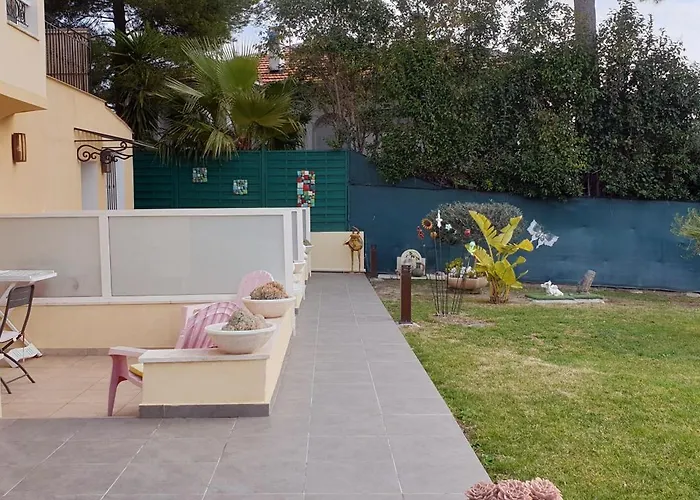 Grand Meuble-juan Pins-logt 4 *